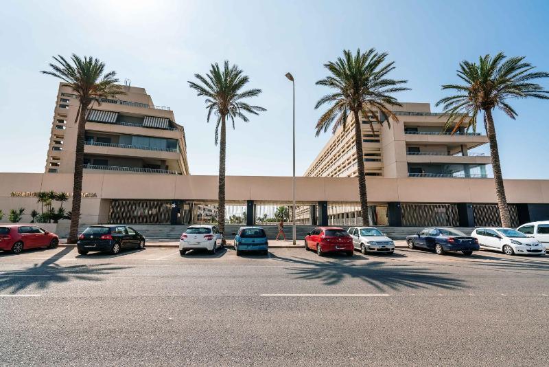 Tres bel apartamento primera linea de Playa Serena - image 5