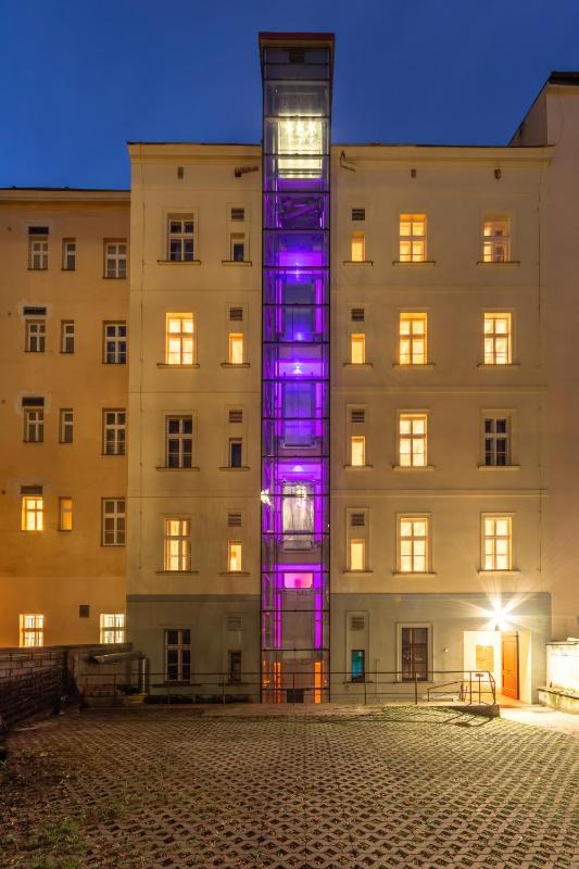 S42 Hotel Prague - image 3