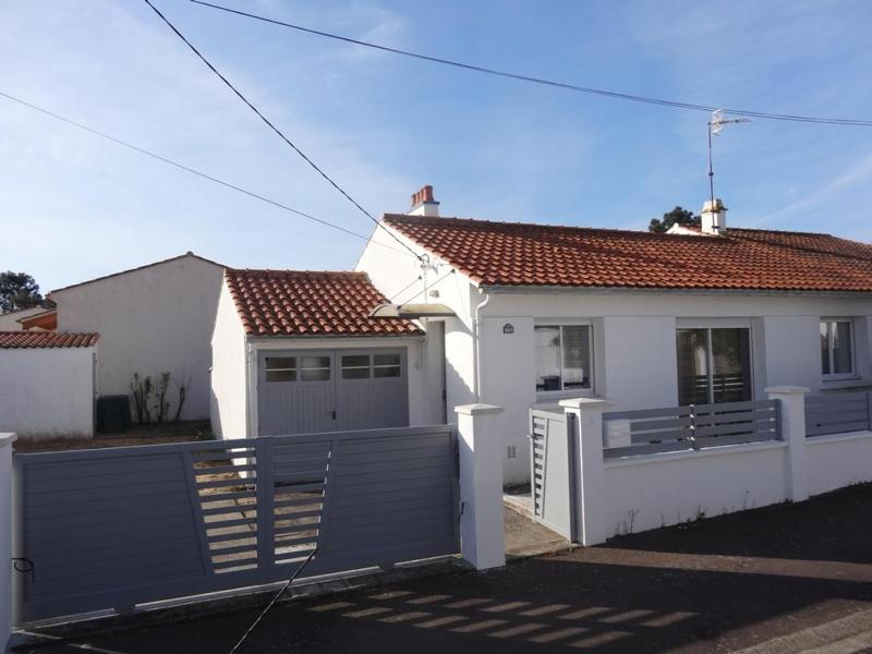 Holiday Home (6 Adults) image 1