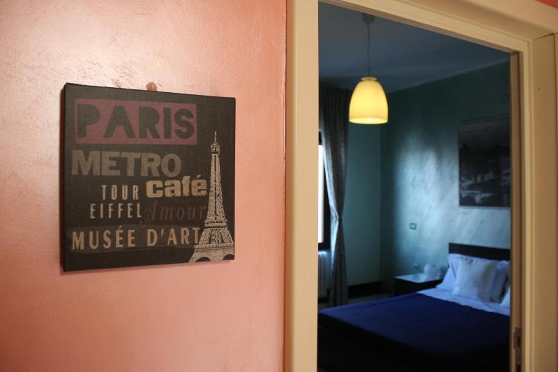 Bed & Breakfast La Perla Rosa - image 9