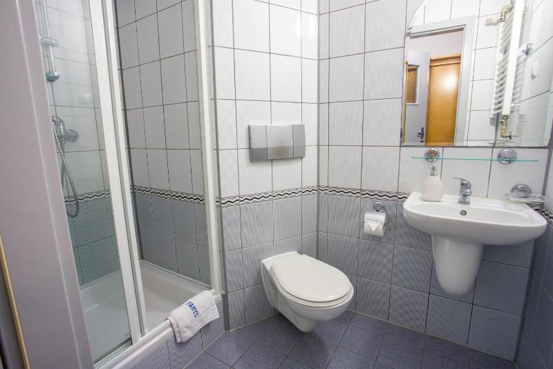 Triple Room image 2