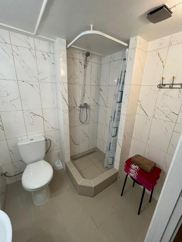 Quadruple Room with Shower image 2