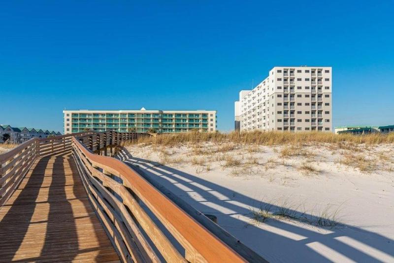 Royal Gulf Beach & Racquet Club 5302 - image 24