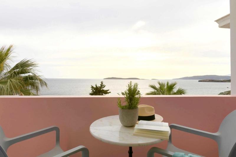 Suite with Sea View image 4