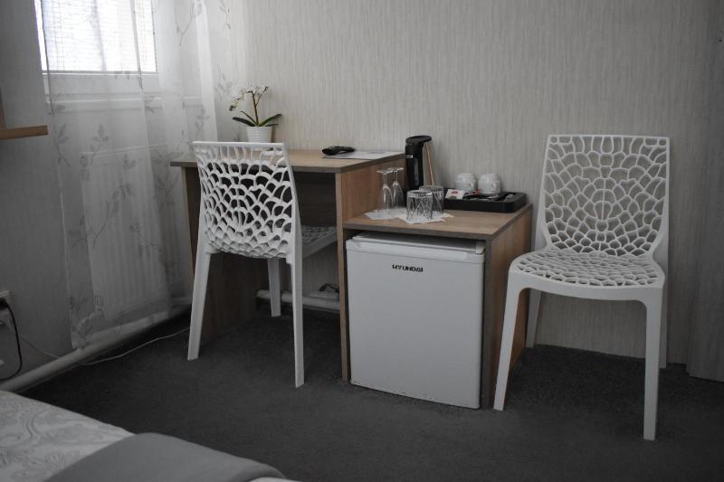 Double Room with Private Bathroom image 3