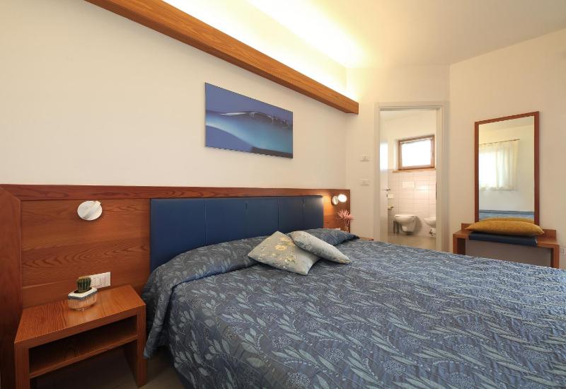 Triple Room image 2
