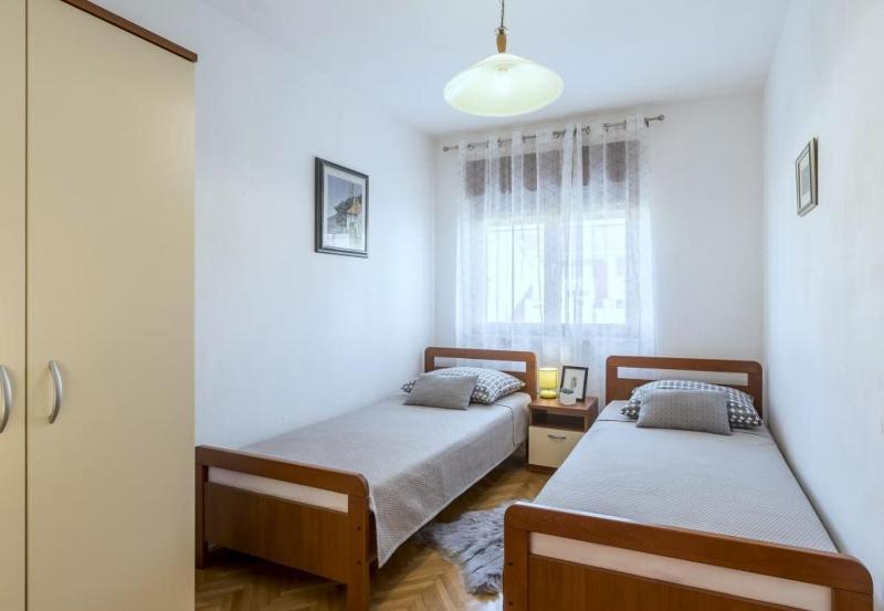 Apartment in Kastel Novi with terrace air conditioning W-LAN washing machine 5104-1 - image 22