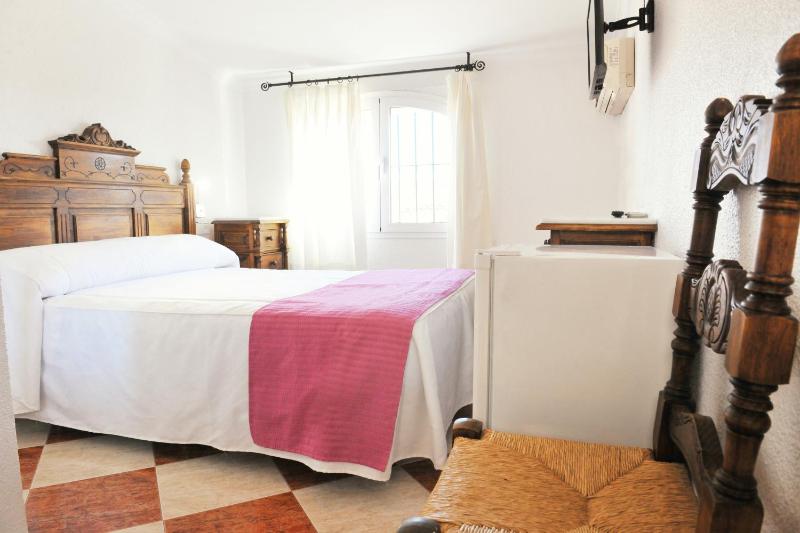 Double Room image 4