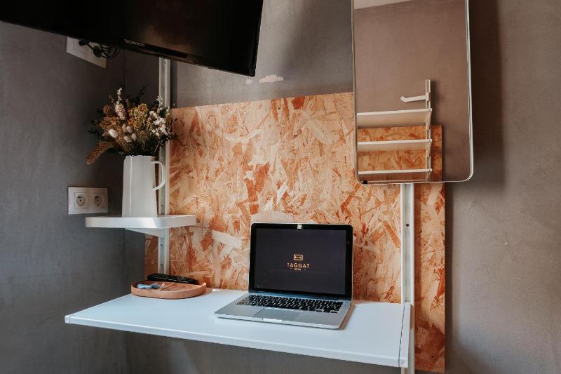 Classic Single Room image 4