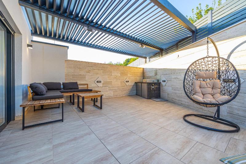Villa Marassi with Heated Pool Hot Tub and Sauna - image 18