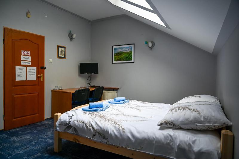 Double Room with Private Bathroom image 1