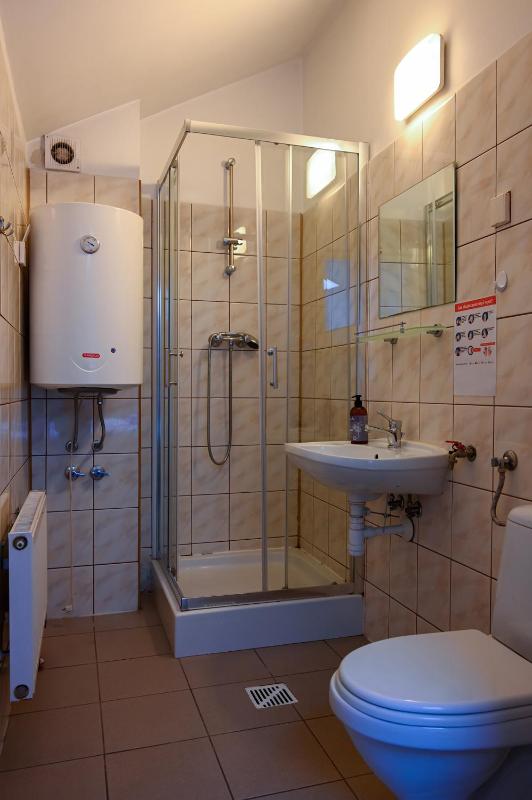 Double Room with Private Bathroom image 4