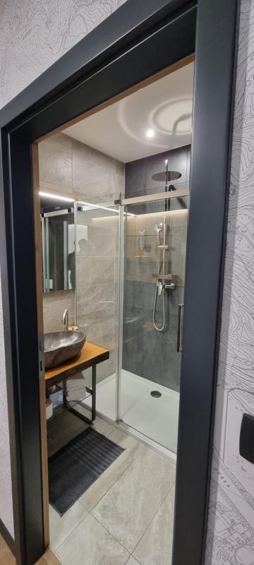 Quadruple Room with Bathroom image 3