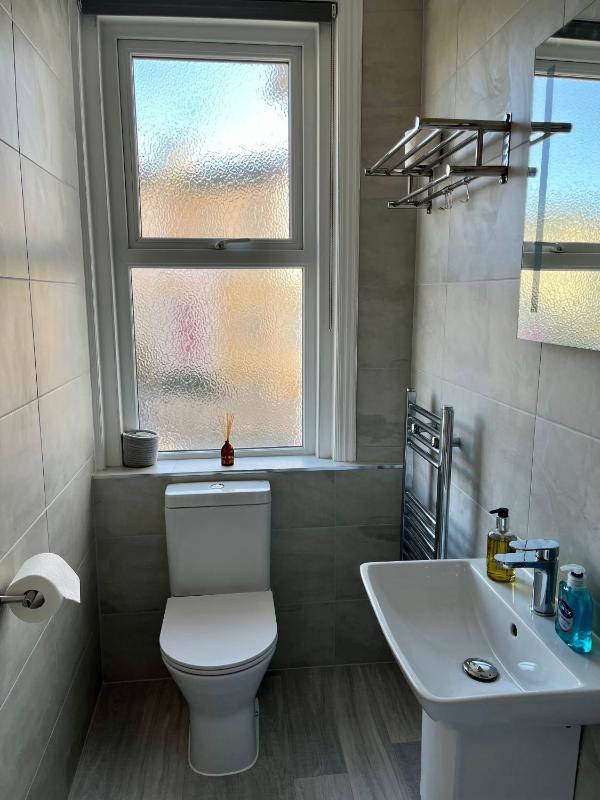 Superior King Room image 2