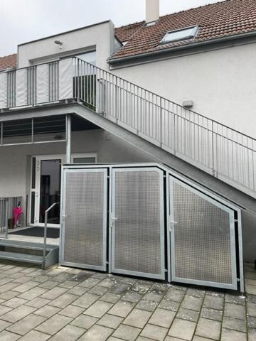 Standard Apartment image 1