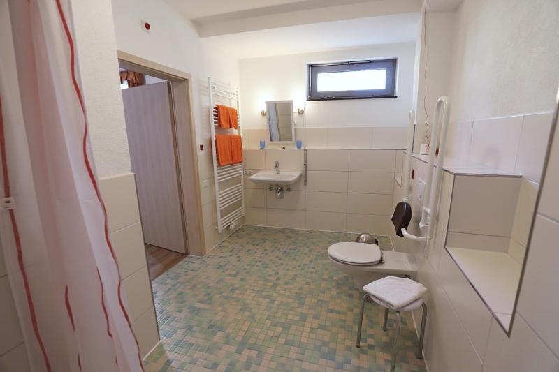 Double Room - Disability Access image 4