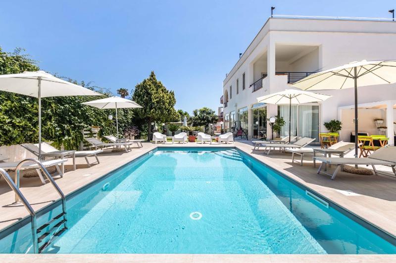 Marricriu BeB Rooms and Pool Avola - image 13