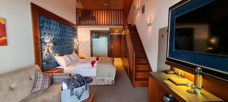 Junior Suite image 2