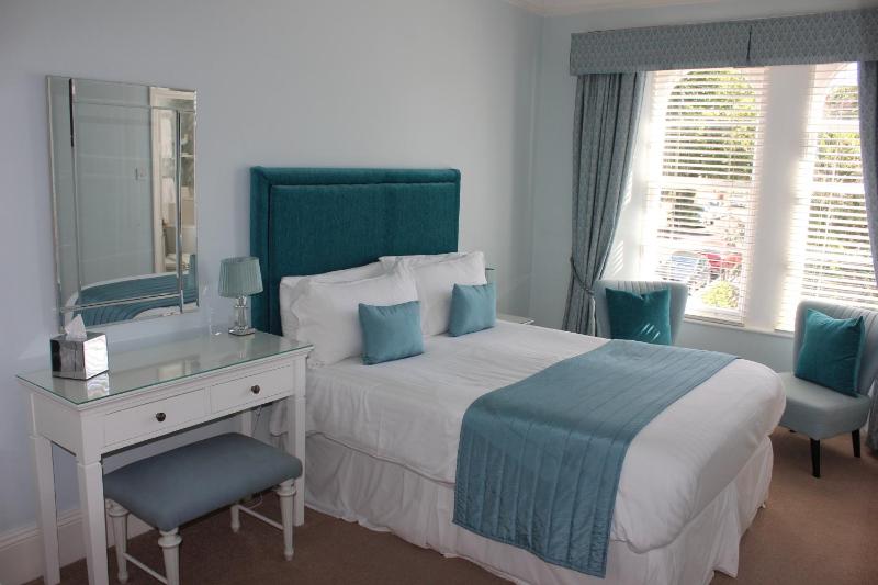 Superior Double Room image 2