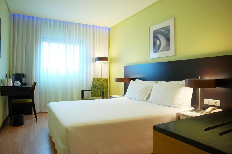 Superior Double Room image 3