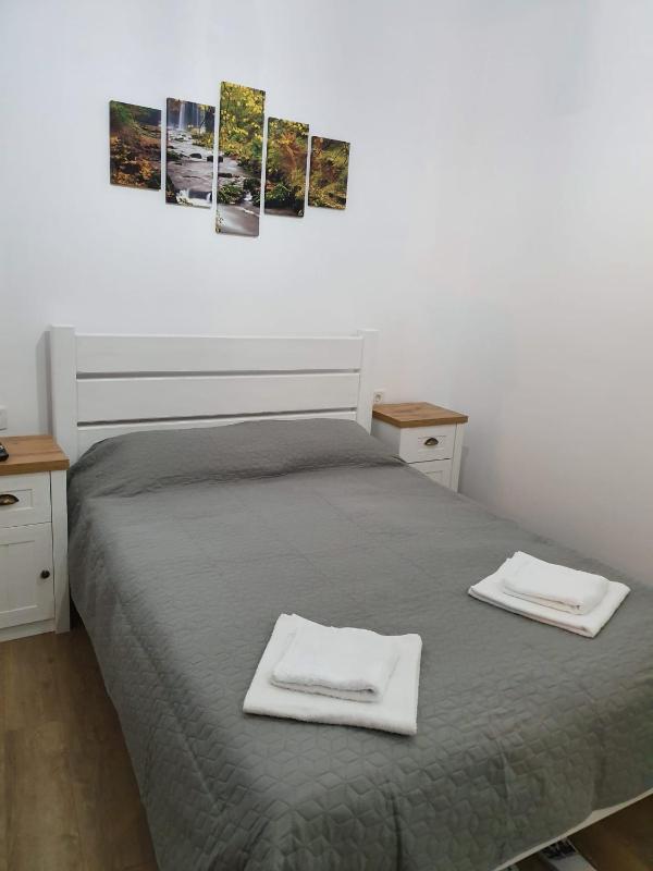 Double Room image 2