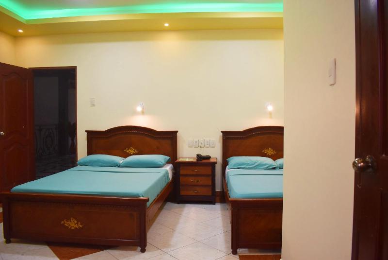 Hostal Galápagos - Guayaquil - image 13