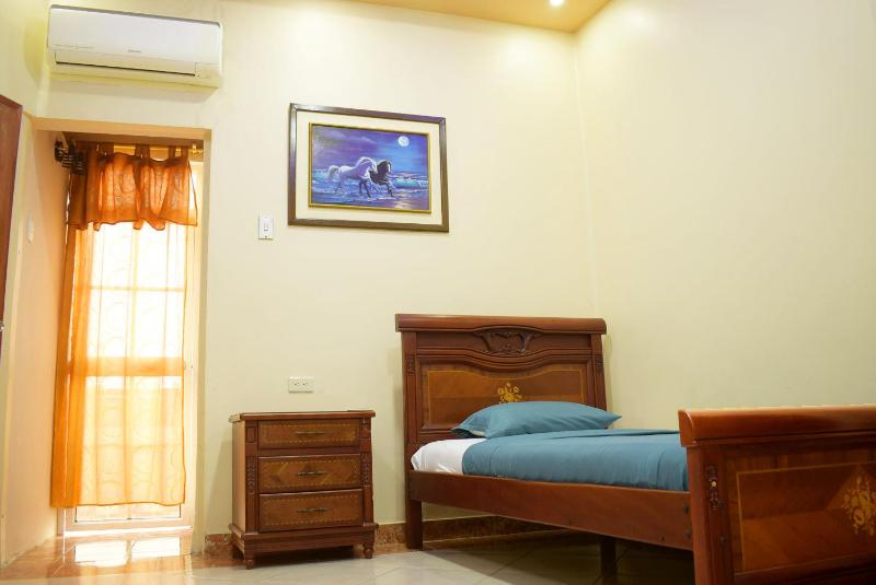 Hostal Galápagos - Guayaquil - image 9