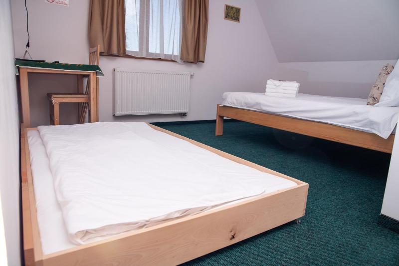 Double Room with Garden View image 4