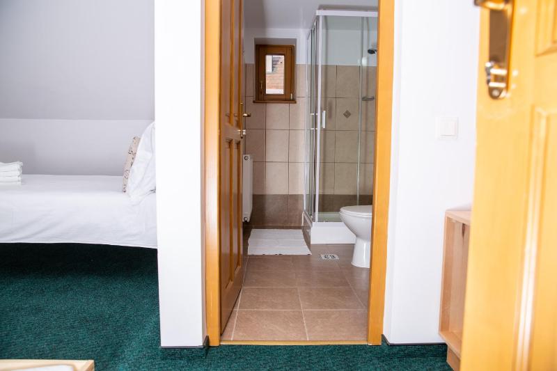 Standard Double Room image 4