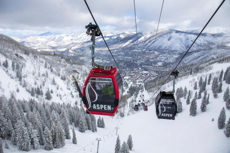HOLT - Billionaire Mountain - image 10