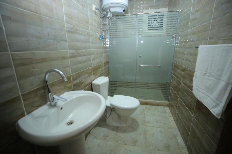 Deluxe Double or Twin Room image 2