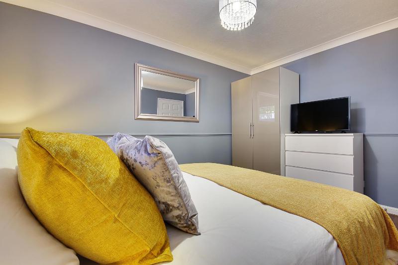 14 Oxford Mews - 5 Star Living for up to 10 People - image 15