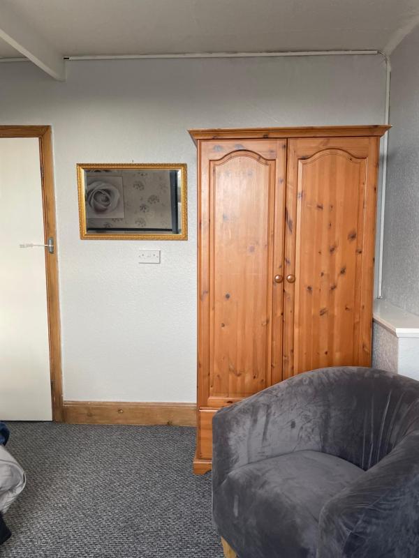 Whiteways Guest House - image 50