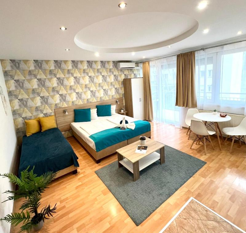 Star Apartments with free parking - image 1