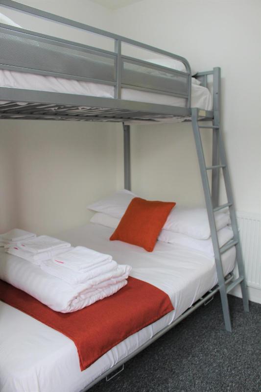Backpackers Blackpool Hotel & Suites - image 6