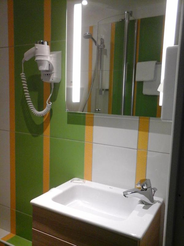 Superior Double Room image 4