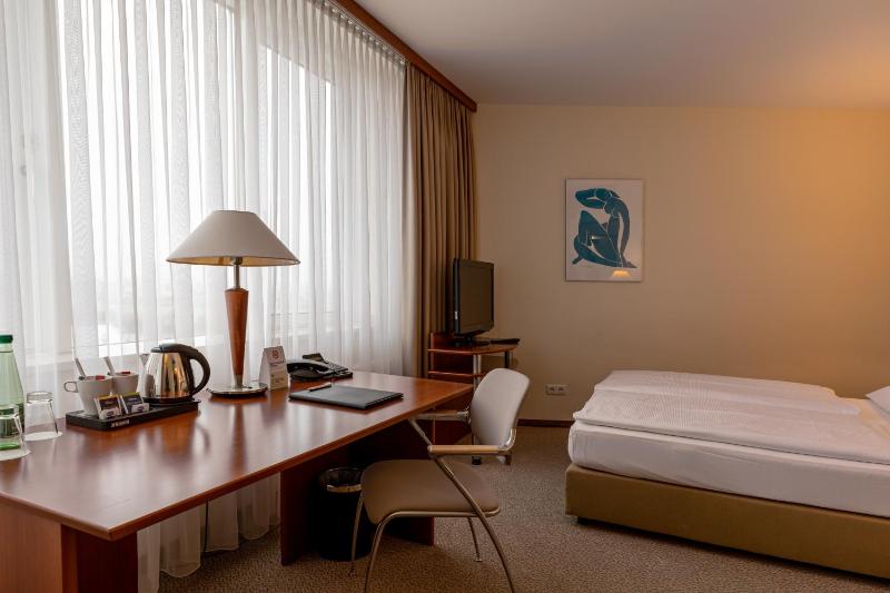 Superior Double Room image 2