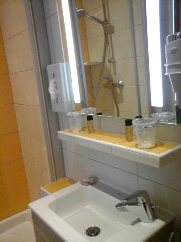Hotel Carmin - image 11