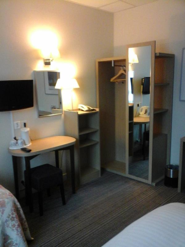 Hotel Carmin - image 24