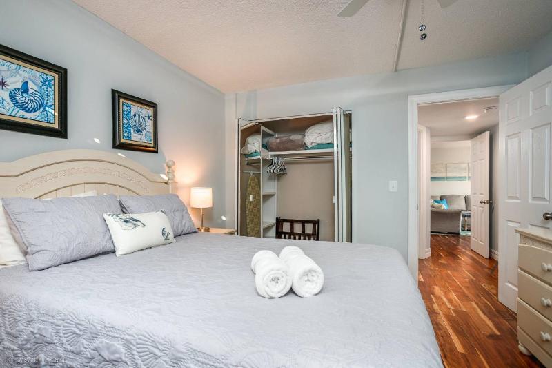 Harbor Tower Gulf Luxe Escape - image 30