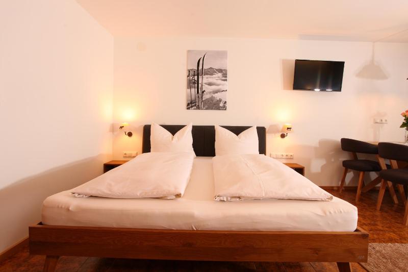 Comfort Studio with Balcony image 3