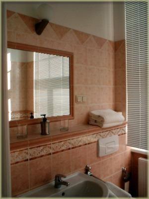 1-Person Studio Apartment image 2
