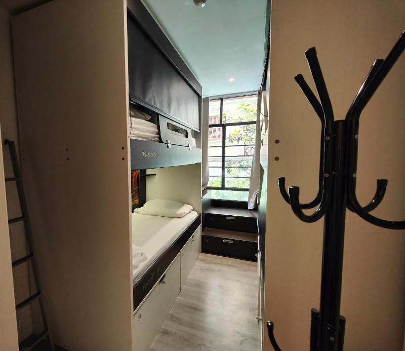 Bed in 6-Bed Mixed Dormitory Room image 2