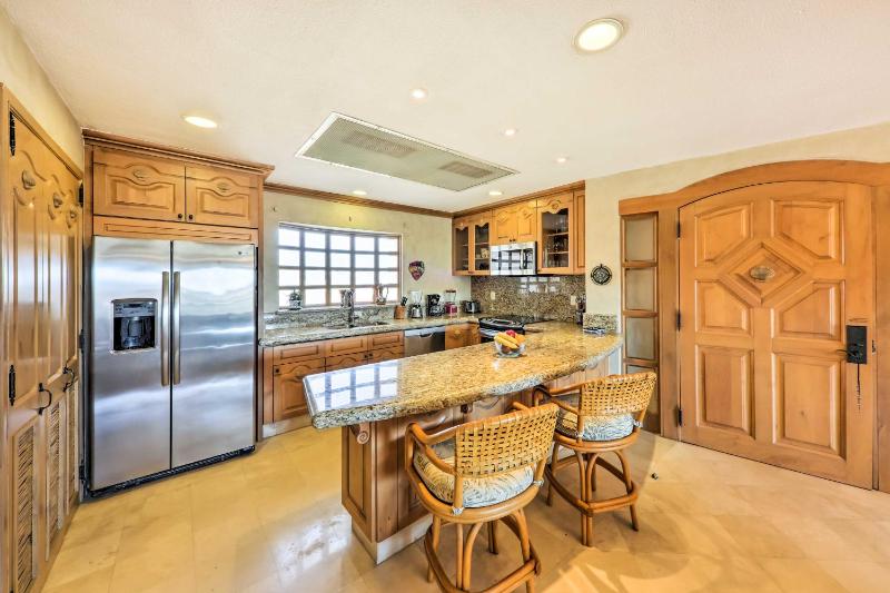 Cabo San Lucas Villa w/ Resort Amenities! - image 15
