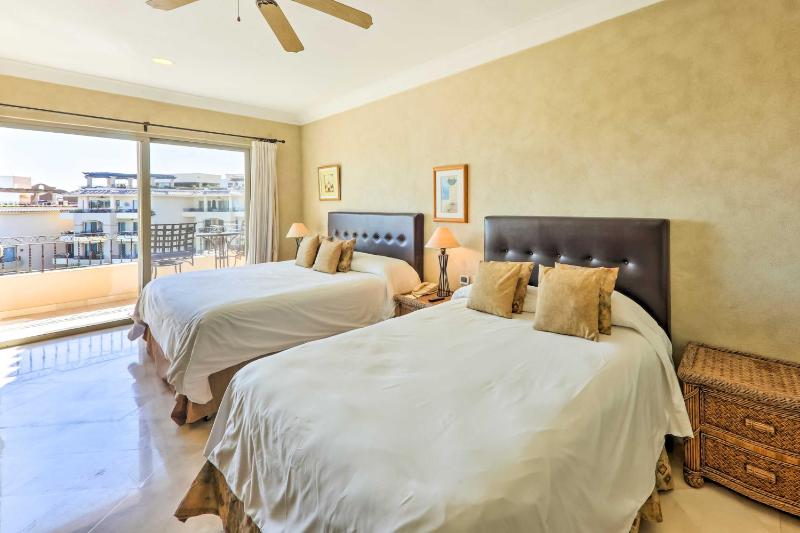 Cabo San Lucas Villa w/ Resort Amenities! - image 4