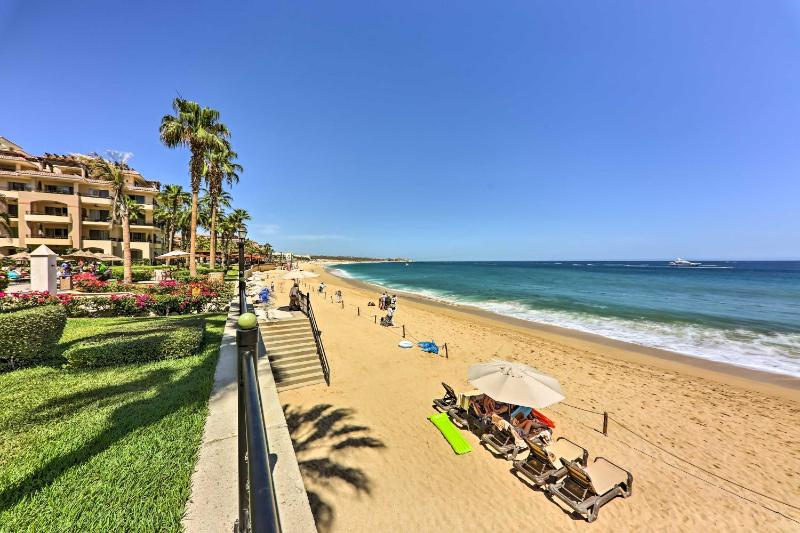 Cabo San Lucas Villa w/ Resort Amenities! - image 8