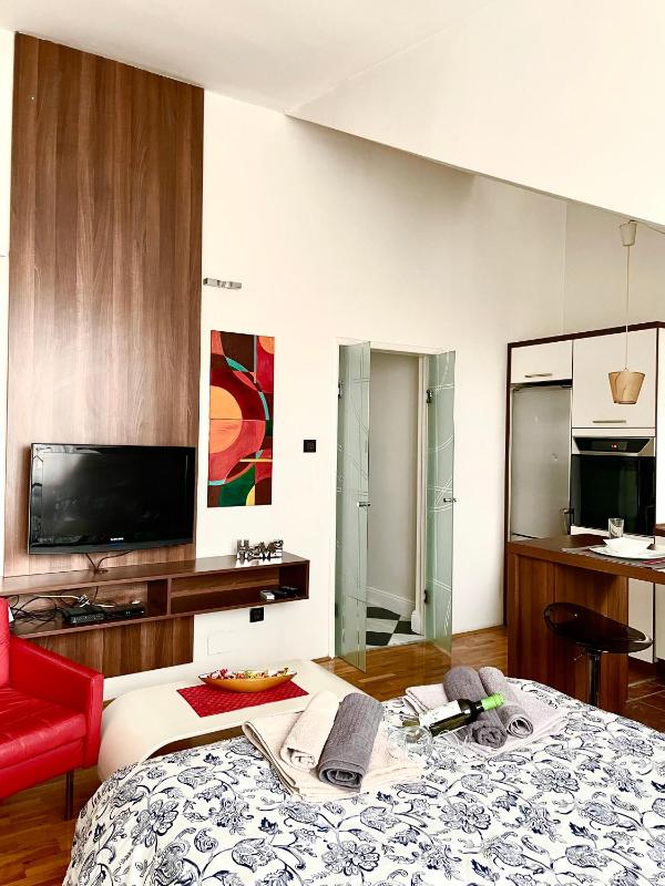 TRIANGLE CITY Apartment 1 - image 15