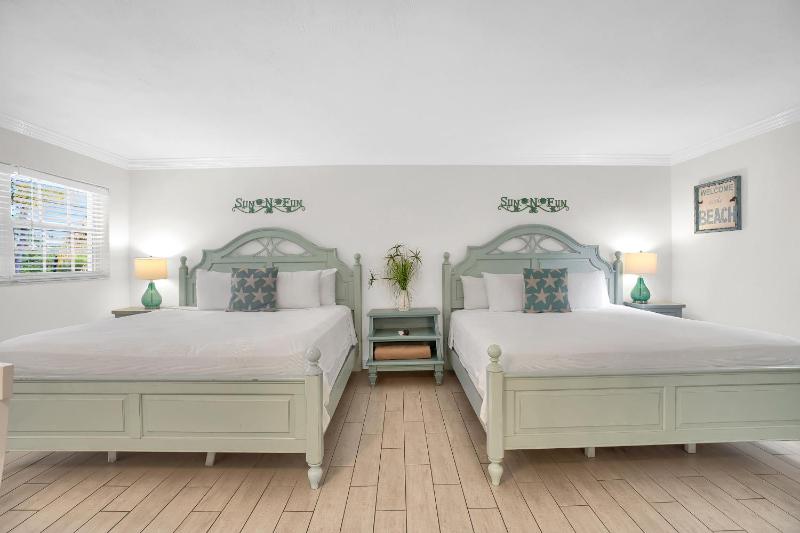 Double King Suites image 2
