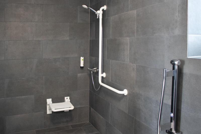 Double Room - Disability Access image 2