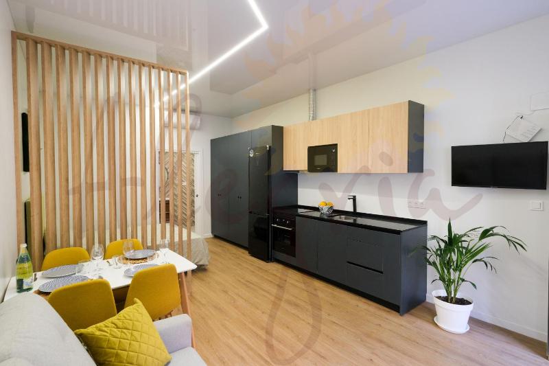 Estudio moderno en Alicante - image 1